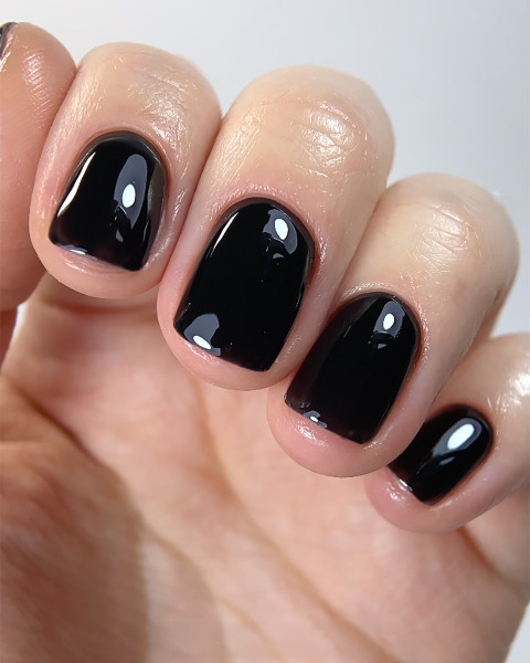 DARK Gel Polish 002, 6 ml
